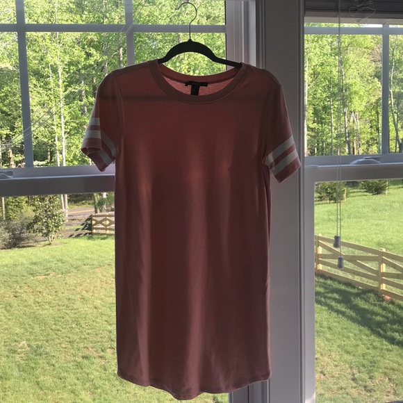 Size SM burnt rose TShirt Dress from Forever21 - Picture 1 of 4